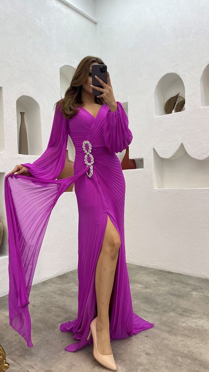 Vestido de noche con cordón bordado en la cintura fucsia