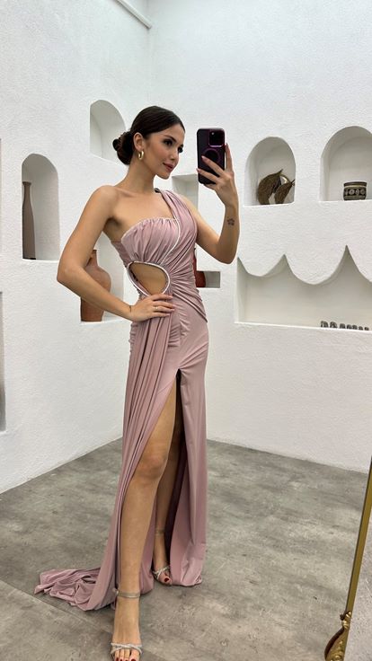 Pudra Tek Omuz Drapeli Buzi Abiye Elbise