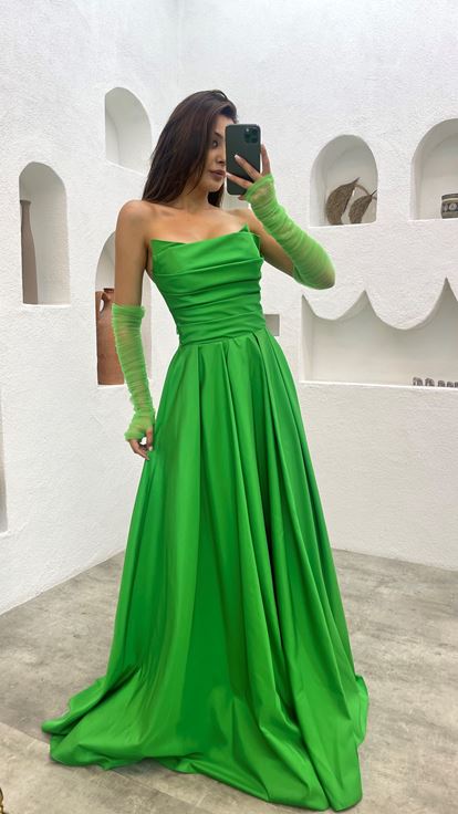 Green Wire Sleeve Draped Design Dress