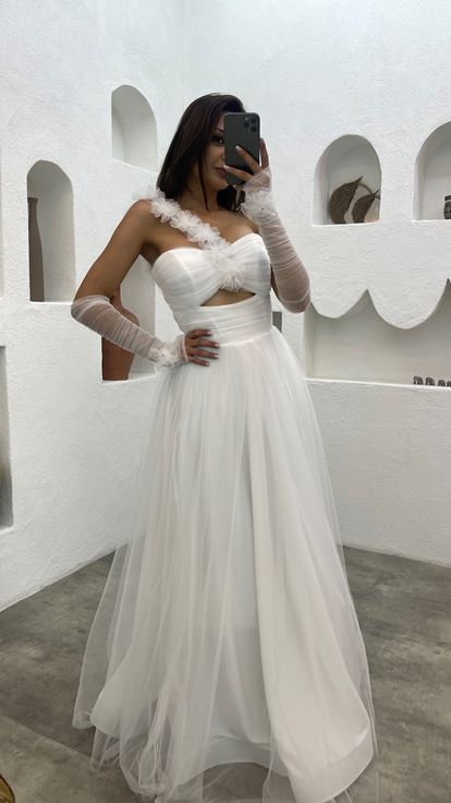 White Single Sleeve Floral Tulle Design Evening Dress