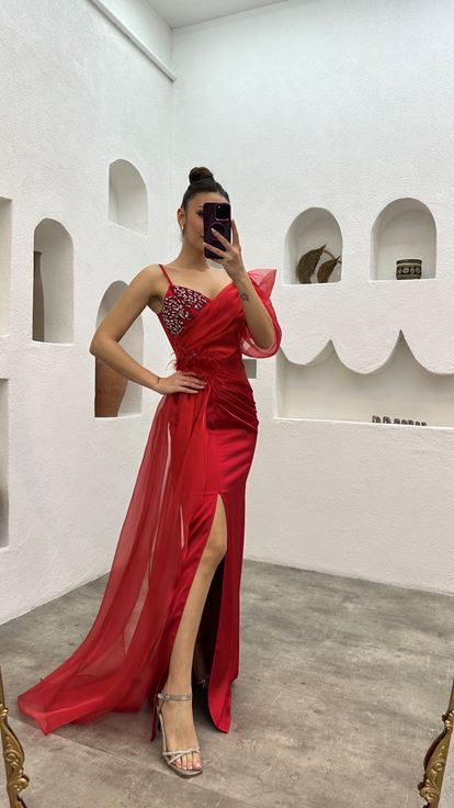 Red Rope Strap Abito da sera ricamato