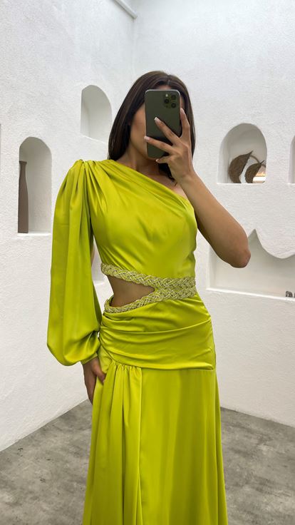 Yellow Single Sleeve Waist Embroidered Satin Evening Dress