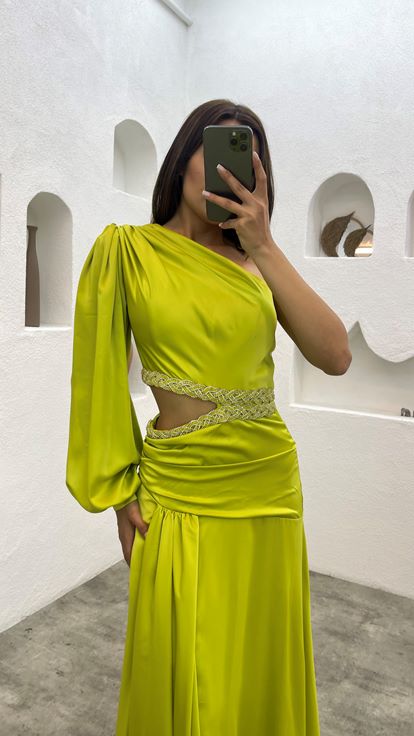 Yellow Single Sleeve Waist Embroidered Satin Evening Dress