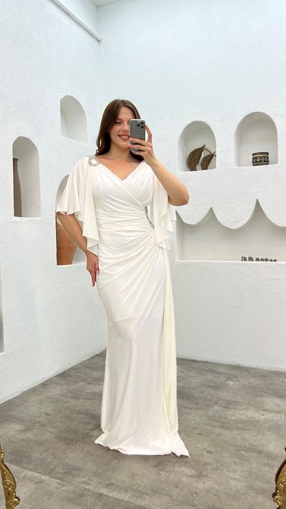 White Plus Size Evening Dress With Embroidered Shoulder And Waist Ruffles