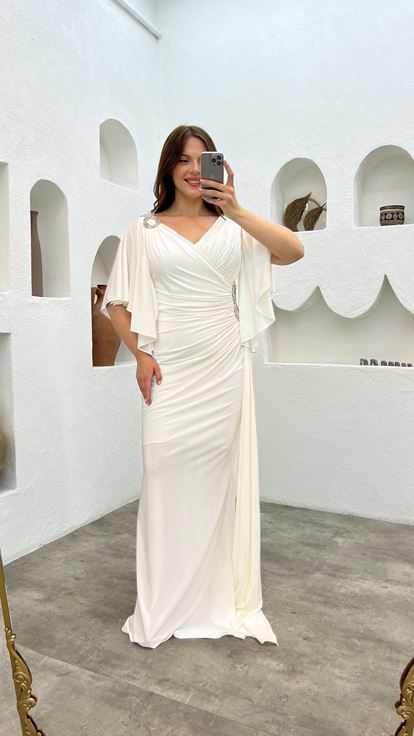 White Plus Size Evening Dress With Embroidered Shoulder And Waist Ruffles