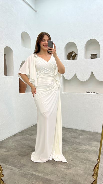 White Plus Size Evening Dress With Embroidered Shoulder And Waist Ruffles