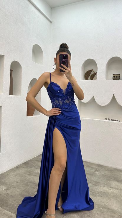 Saks İp Askılı Transparan Detay İşlemeli Abiye