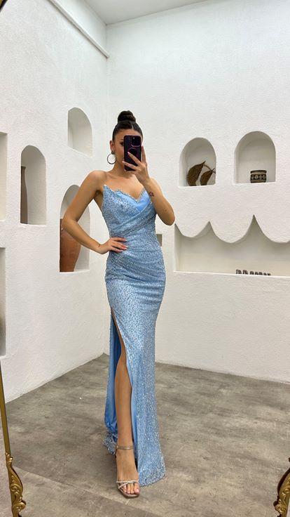 Bebe Mavi Straplez İşlemeli Saten Abiye Elbise