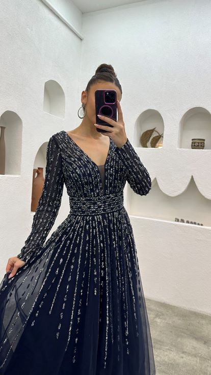 Lacivert Taşlı İşlemeli Tül Abiye Elbise