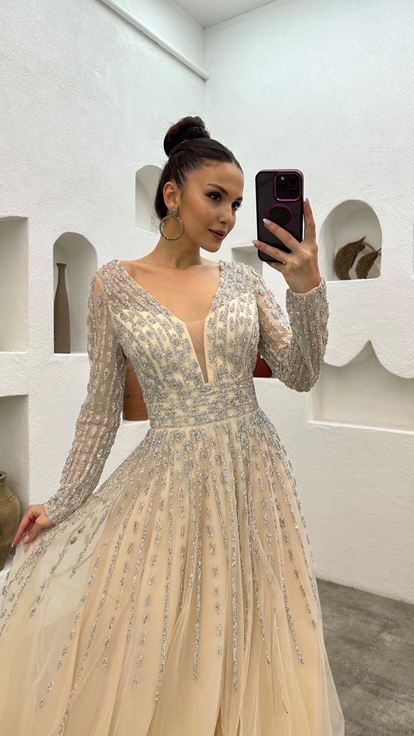 Pudra Taşlı İşlemeli Tül Abiye Elbise