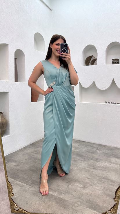 Turkuaz Tek Kolu Volanlı İşlemeli Büyük Beden Abiye Elbise