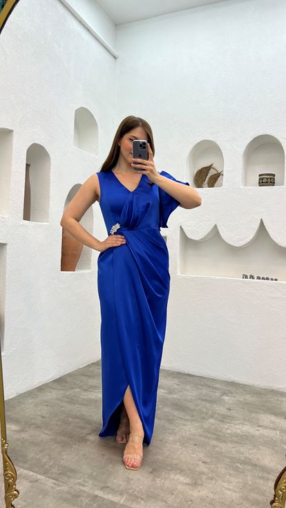 Mavi Tek Kolu Volanlı İşlemeli Büyük Beden Abiye Elbise