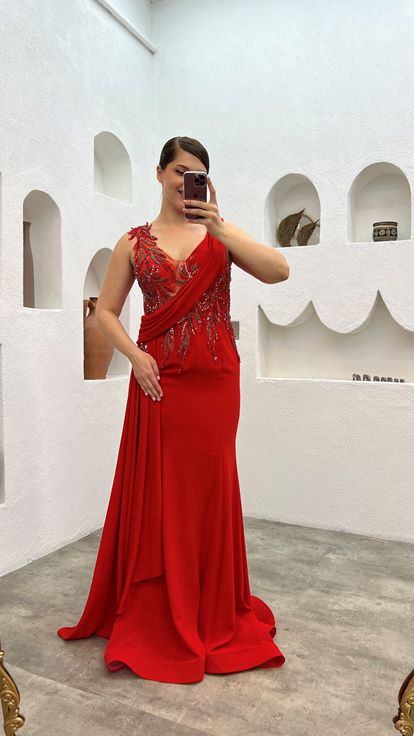 فستان سهرة مقاس كبير مطرز باللون البرتقالي