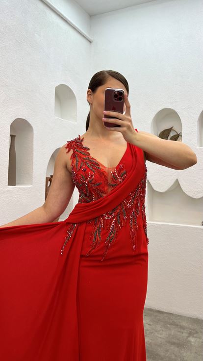 فستان سهرة مقاس كبير مطرز باللون البرتقالي