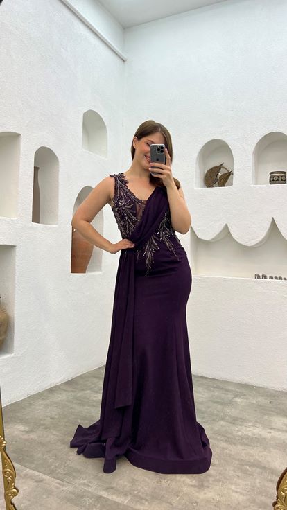 Plum Embroidery Detail Draped Design Plus Size Evening Dress