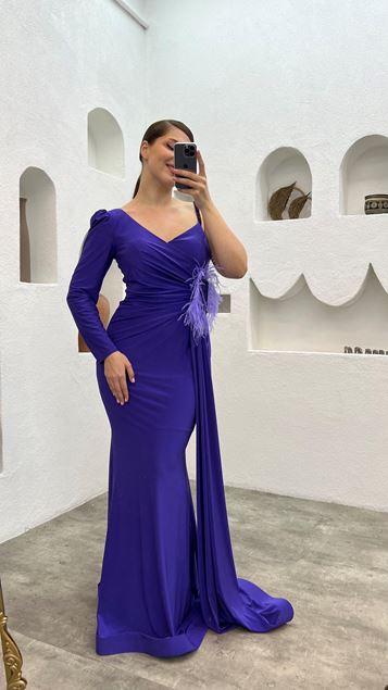 Lila Taillen-Feder-Blumen-Einzelärmel-Abendkleid in Übergröße