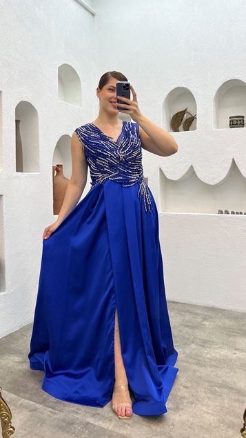 Blue Embroidery Detail Design Plus Size Evening Dress