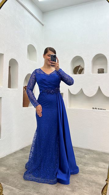 Saks Tulle Detailed Embroidered Design Plus Size Evening Dress