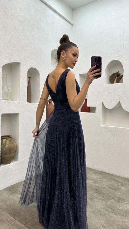 Lacivert Simli Tül Abiye Elbise