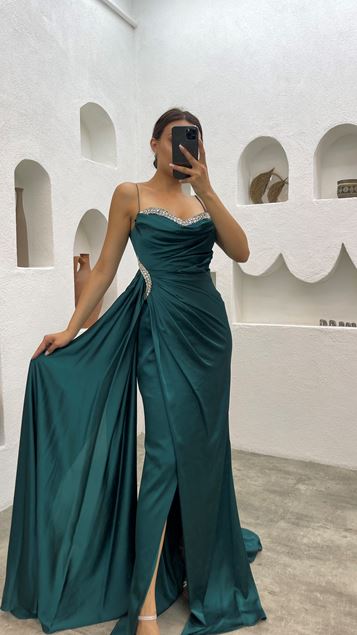 Smeraldo petto vita pietra ricamo corda cinturino abito da sera