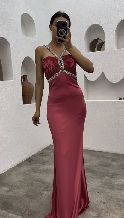 Pink Evening Dress with Stone Detail on the Bust