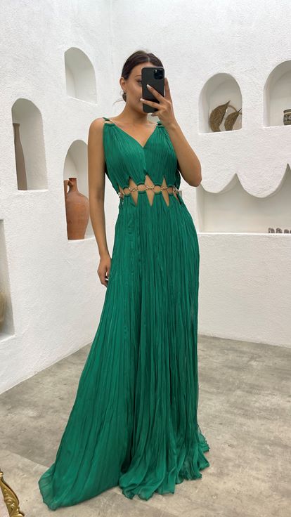 Emerald Pleated Chain Detail Design Evening Dress
