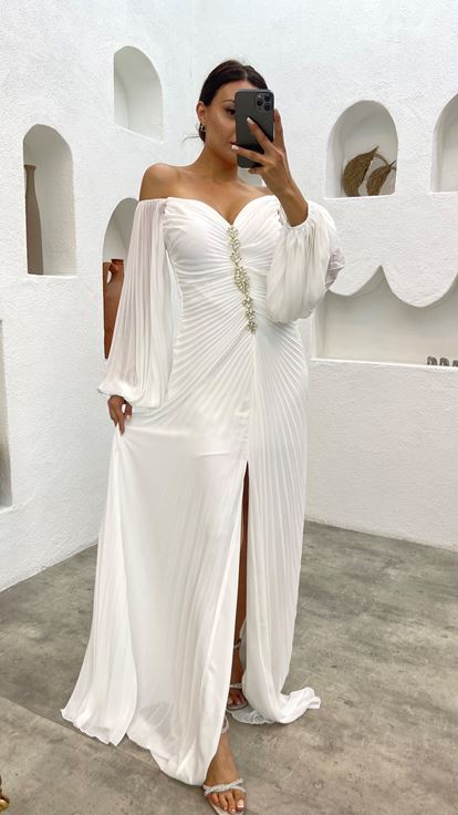 White Pleated Front Brooch Detail Design Evening Dress
