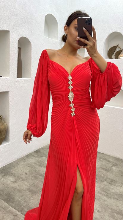 Orange Pleated Front Brooch Detail Design Evening Dress