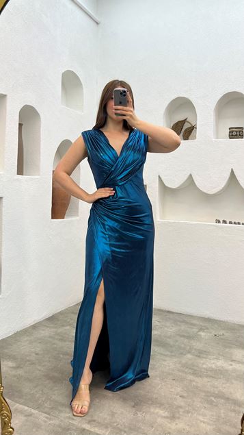 Vestido de noche de doble botonadura con cuello cruzado con abertura de talla grande