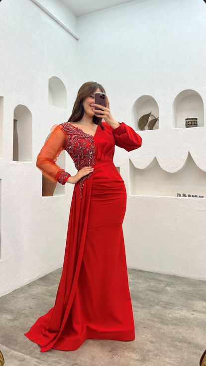 Vestido de noche naranja de tul de una sola manga con abertura de talla grande