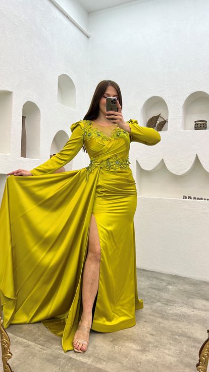 Petto giallo ricamato raso plus size abito da sera