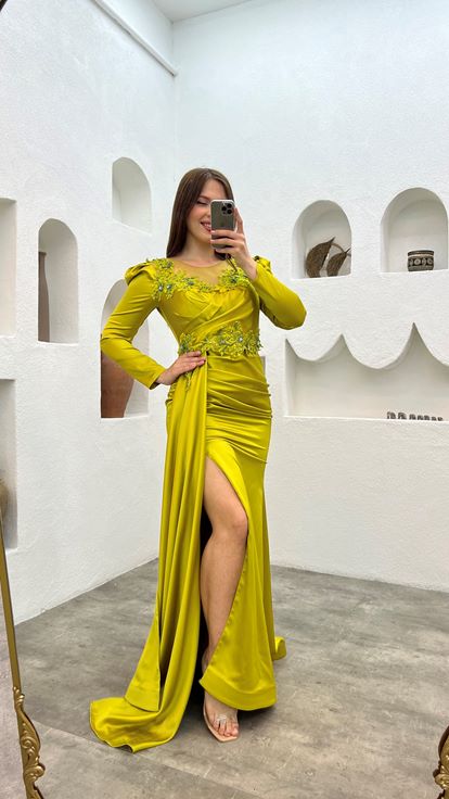 Petto giallo ricamato raso plus size abito da sera
