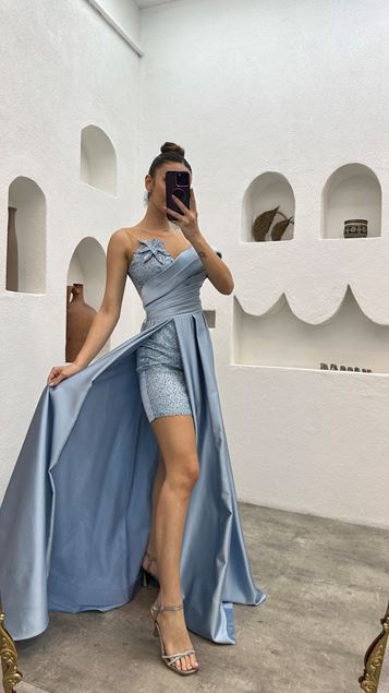 Mavi İşlemeli Transparan Detay Drapeli Saten Abiye Elbise
