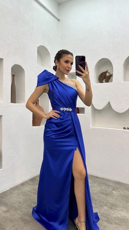 Saks One Shoulder Stone Embroidered Design Evening Dress