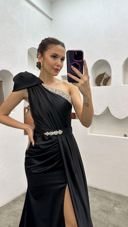 Black One Shoulder Stone Embroidered Design Evening Dress