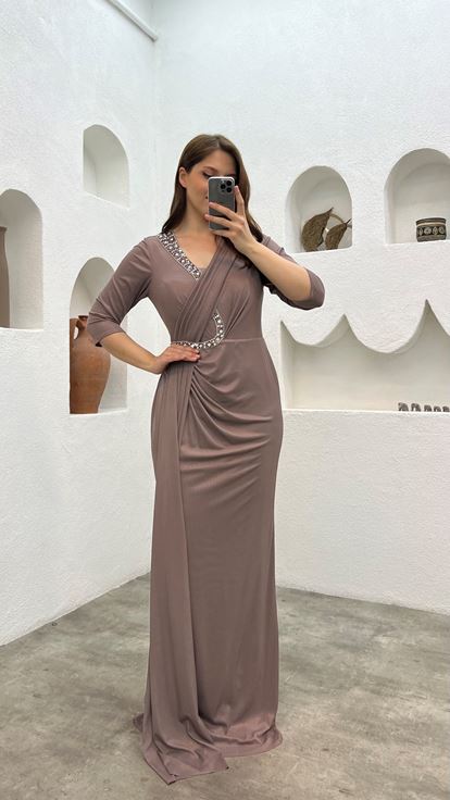 Rose séchée Demi-manches Brodée Plus Taille Robe de soirée