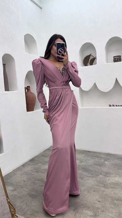 Dried Rose Bust Stone Embroidered Belt Design Evening Dress