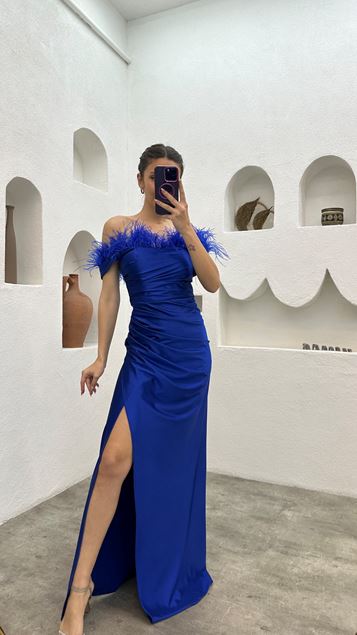 Saks Coeur Col Épaules Plumes Robe de soirée