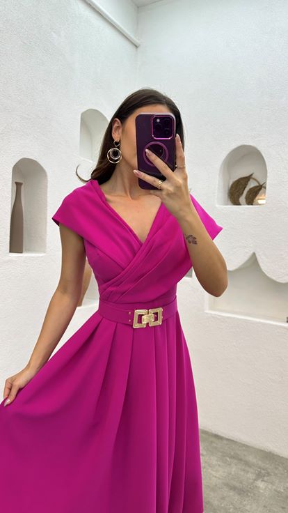 Fuşya Kruvaze Yaka Piliseli Kemerli Abiye Elbise