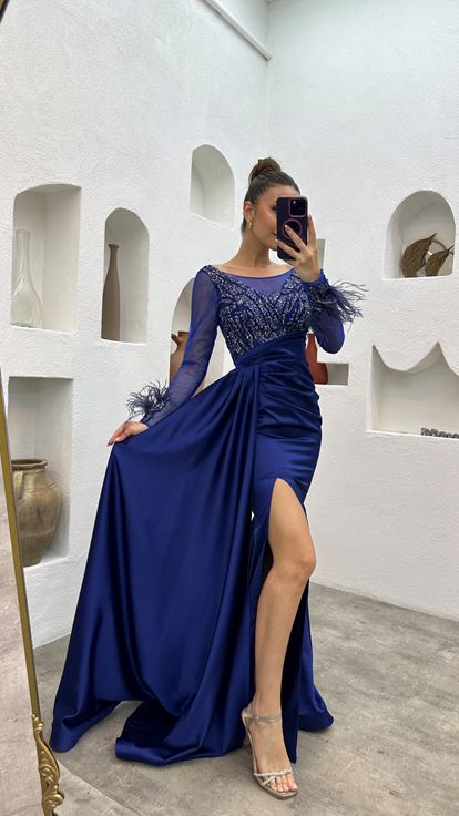 Saks Tulle dettaglio maniche ricamate piumata abito da sera