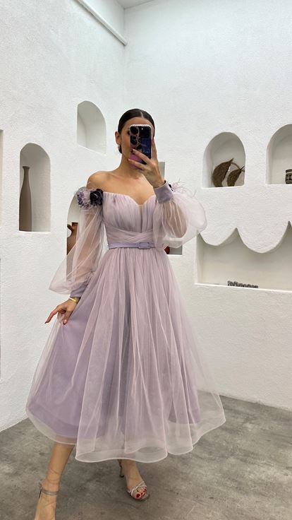 Lila Midi Boy Omuzları Çiçekli Kemerli Tül Abiye Elbise