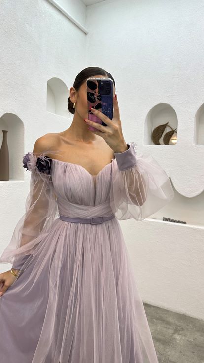 Lila Midi Boy Omuzları Çiçekli Kemerli Tül Abiye Elbise