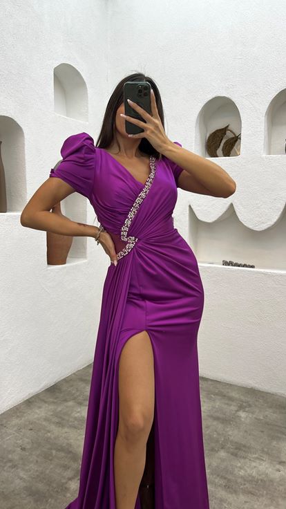 Fuşya Balon Kol Taş İşlemeli Saten Abiye Elbise