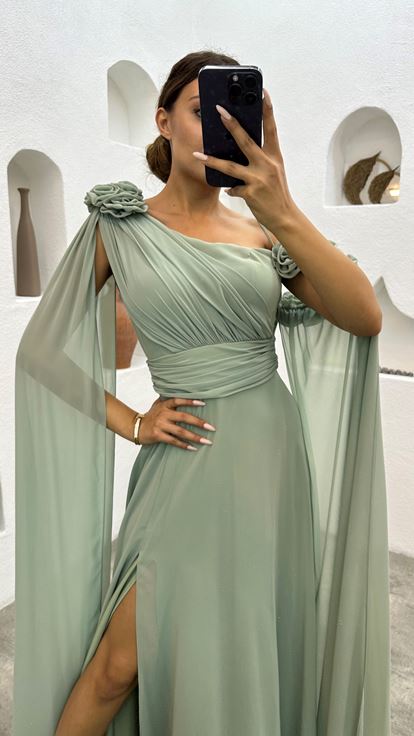 Verde menta One Shoulder Rose Dettaglio Abito da sera