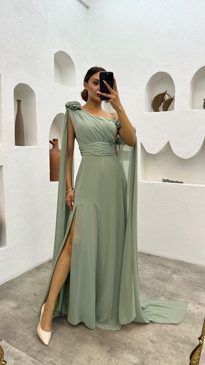 Verde menta One Shoulder Rose Dettaglio Abito da sera