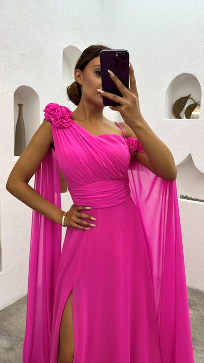 Fuşya Tek Omuz Gül Detay Abiye Elbise