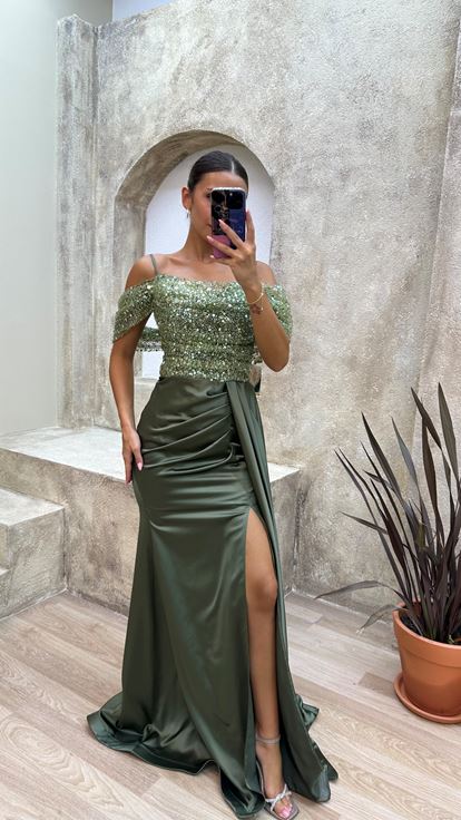 Haki İp Askılı Kol Detay Göğsü Pul İşlemeli Saten Abiye Elbise