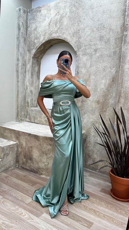 Menthe Vert Corde Strap Bow Col Draped Satin Robe de soirée