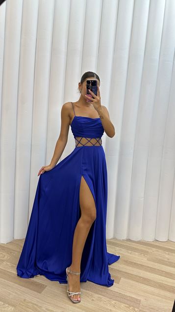 Blaues Abendkleid mit Seilträgern und transparentem Brustdetail