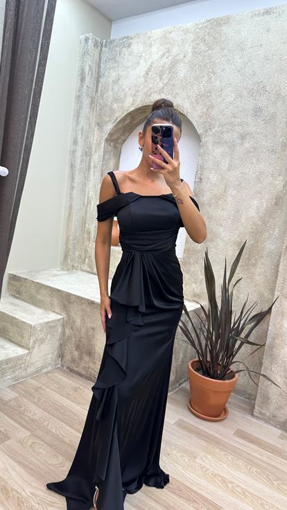 Black Shoulder Detail Volleyball Evening Dress